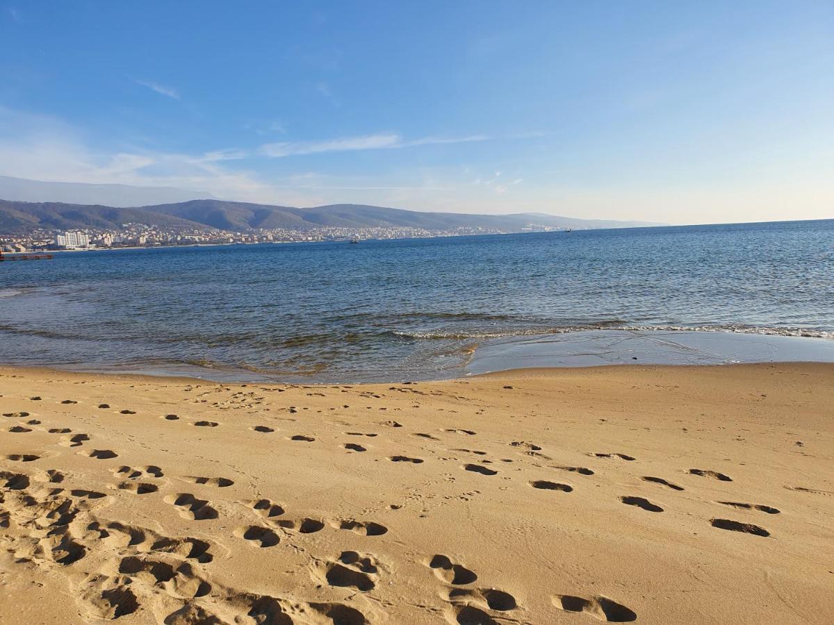 Apartment Ashton Hall - Sonnenstrand - Ost Sunny Beach Dış mekan fotoğraf