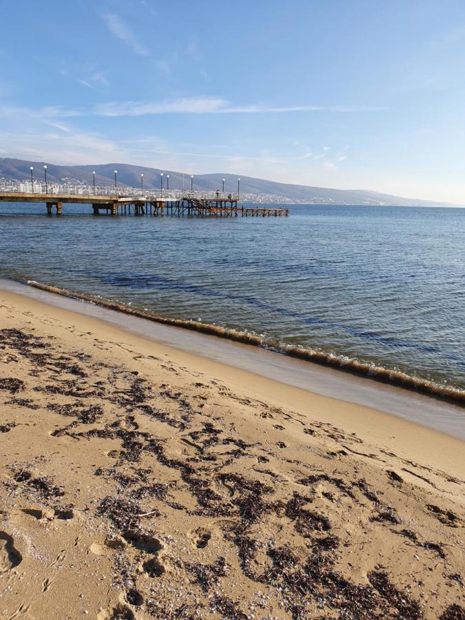 Apartment Ashton Hall - Sonnenstrand - Ost Sunny Beach Dış mekan fotoğraf