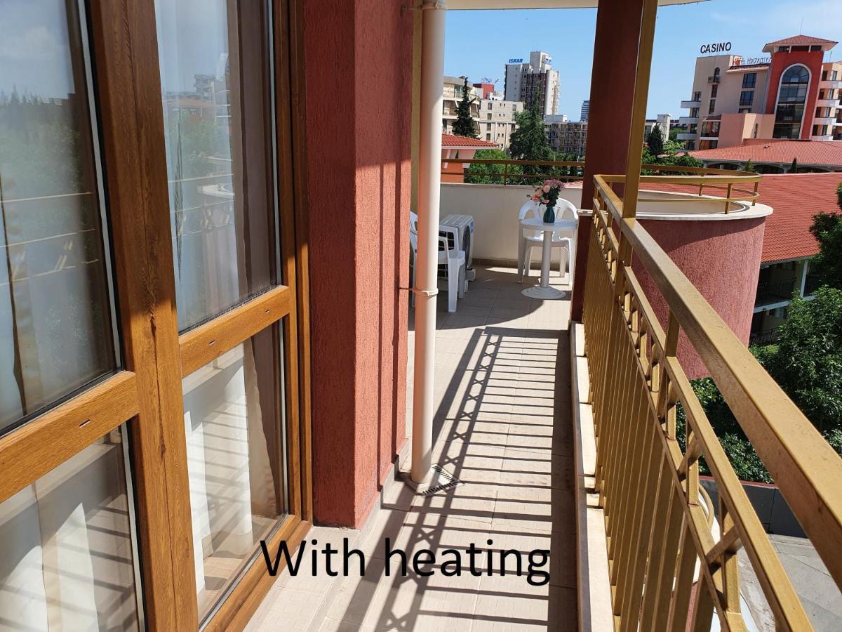 Apartment Ashton Hall - Sonnenstrand - Ost Sunny Beach Dış mekan fotoğraf