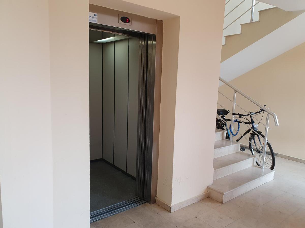 Apartment Ashton Hall - Sonnenstrand - Ost Sunny Beach Dış mekan fotoğraf